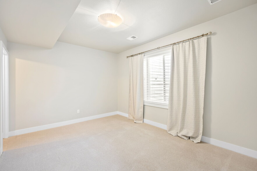 Basement Bedroom - 2115 S Sherman St