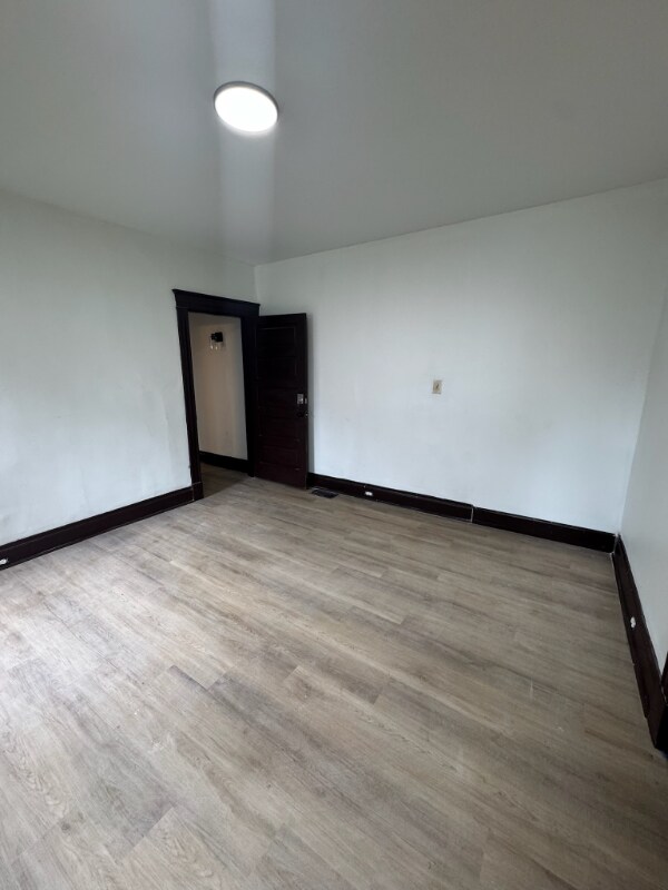 Building Photo - 2241 Burnet Ave