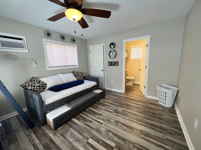 Building Photo - 3213 Willis St