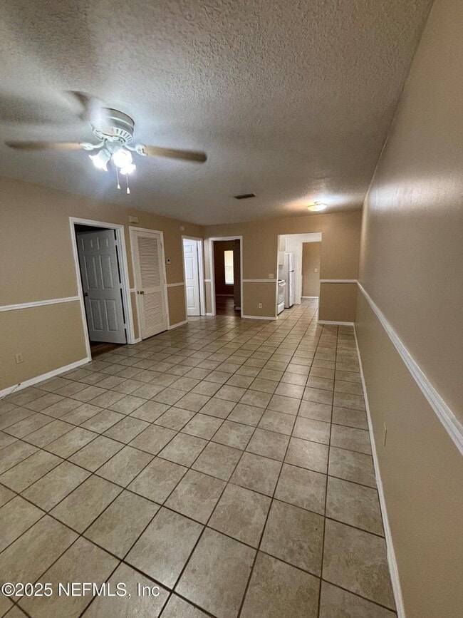 Building Photo - 177 Palmer St