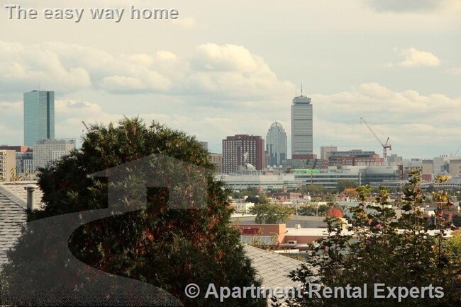 Building Photo - 5 Munroe St