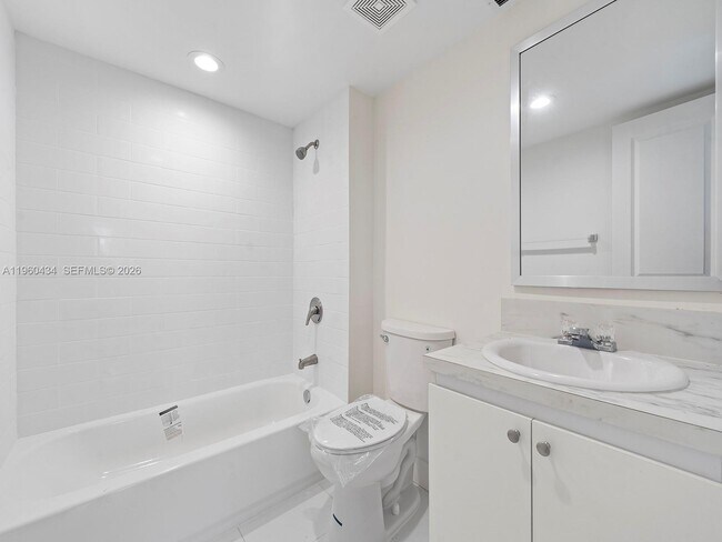 Building Photo - 1750 NW 27th Ave