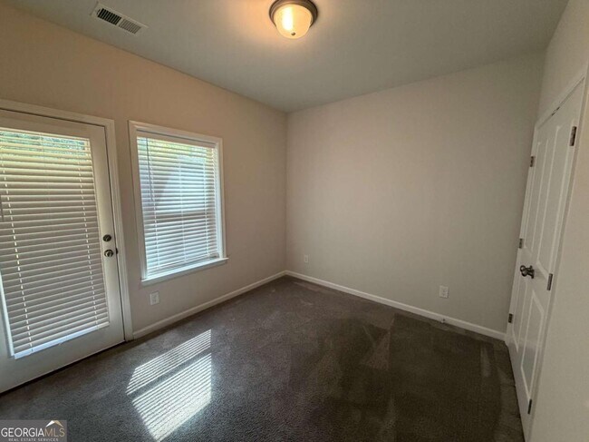 Building Photo - 311 Mahone Dr