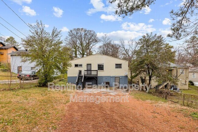 Building Photo - 1633 32nd Street Ensley