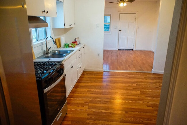 Building Photo - 84176 Corregidor Ave