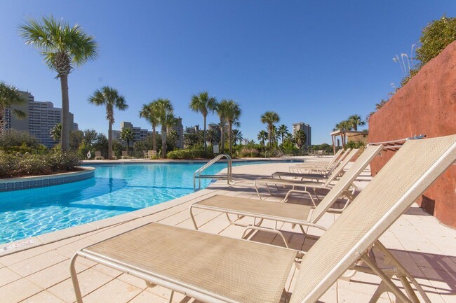 Building Photo - 5000 S Sandestin Blvd