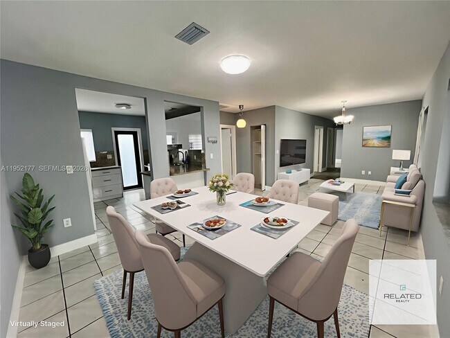 Building Photo - 3297 SW 26th St