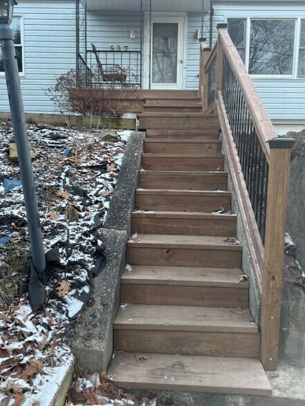 New steps/rail - 537 Hystone Ave
