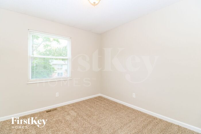 Building Photo - 2489 Millvalley Dr