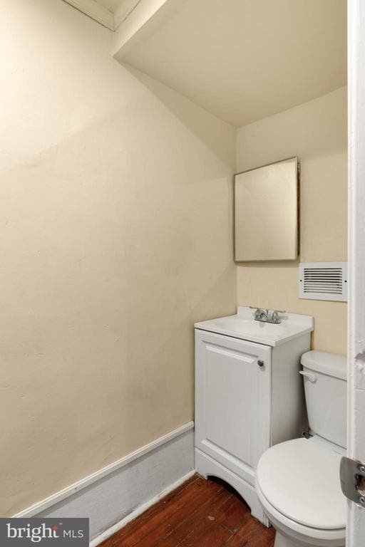 Building Photo - 5147 Hazel Ave