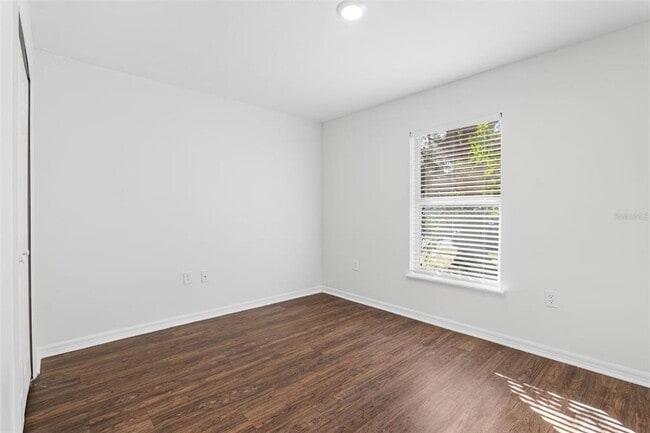 Building Photo - 257 Mcclain Dr