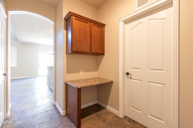 Building Photo - 7341 Black Sage Dr