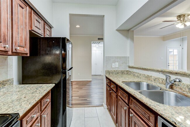 Building Photo - 2001 Bering Dr