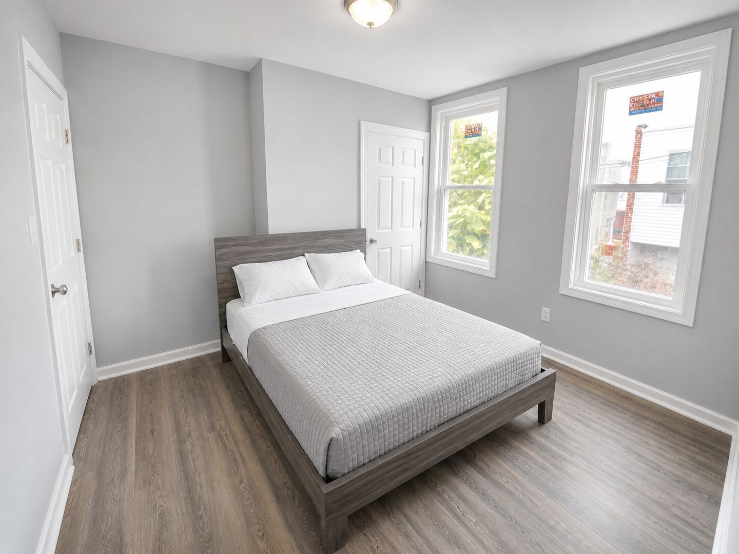 Building Photo - Recently Renovated 3 Bedroom Home Near Fairmount Park