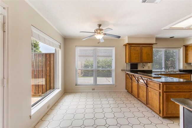 Building Photo - 14718 Stanbridge Dr