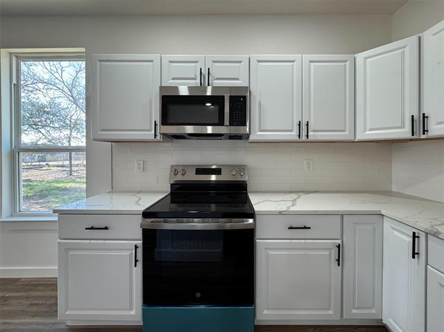 Building Photo - 4302 Mountain Hollow Dr