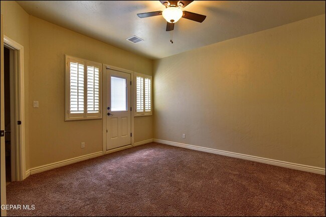 Building Photo - 6304 Franklin Trail Drive
