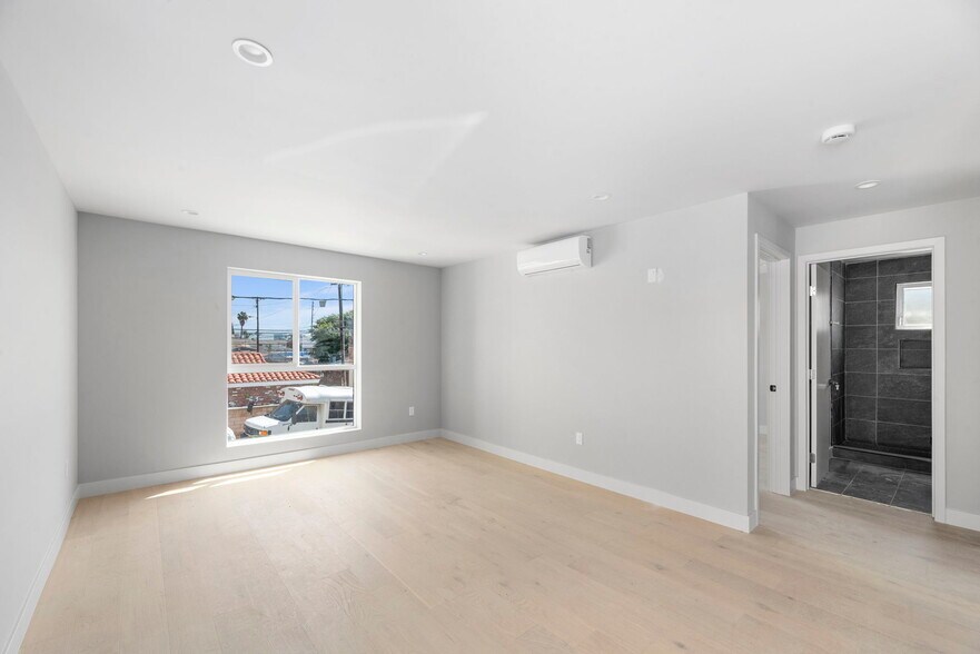 Building Photo - 5150 Ithaca Ave