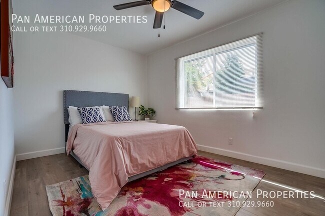 Building Photo - 13842 Arthur Ave
