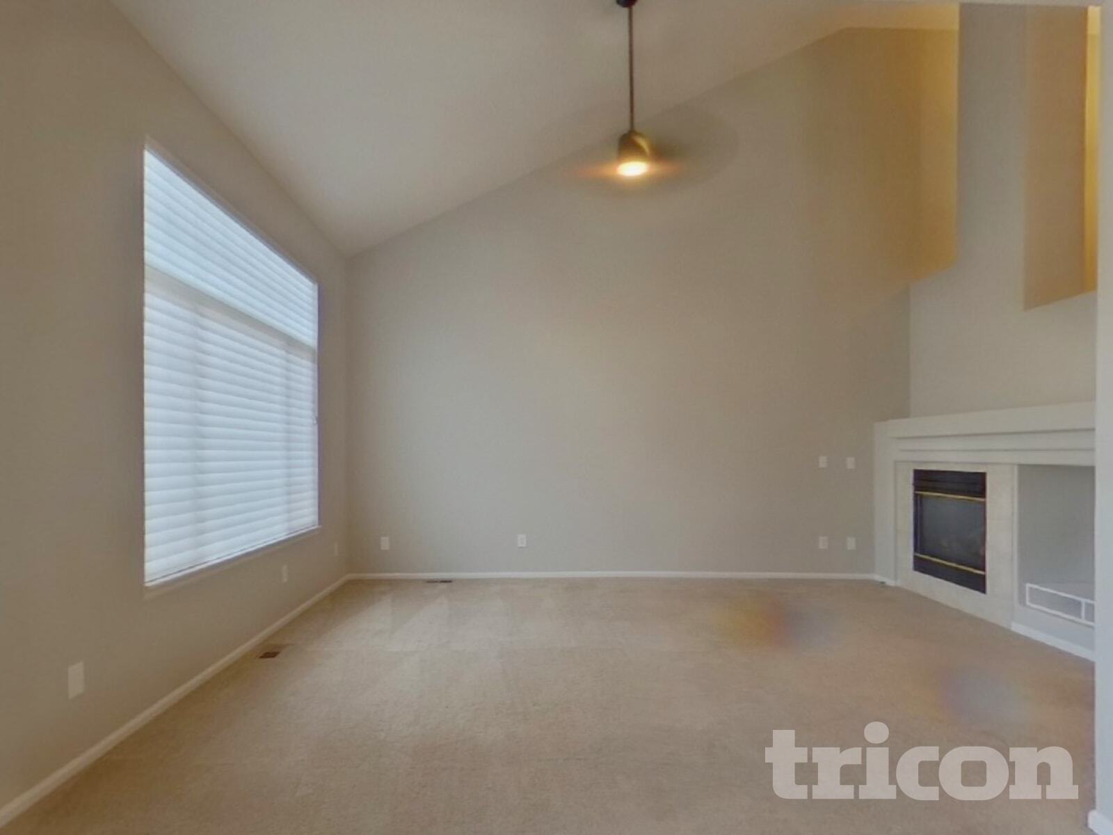 Building Photo - 8566 S Lewis Way