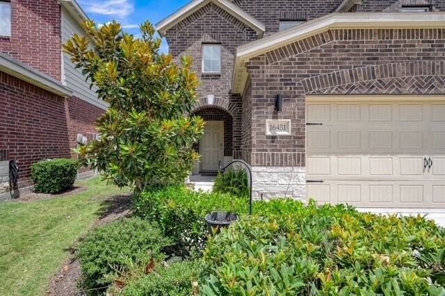 Building Photo - 16451 Rosary Pea Pl