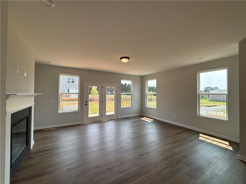 Building Photo - 3049 Beacon Bend Xing