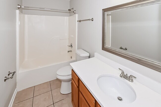 Building Photo - 7878 Meadow Ridge Ln