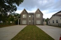 Building Photo - 704 Maryland St