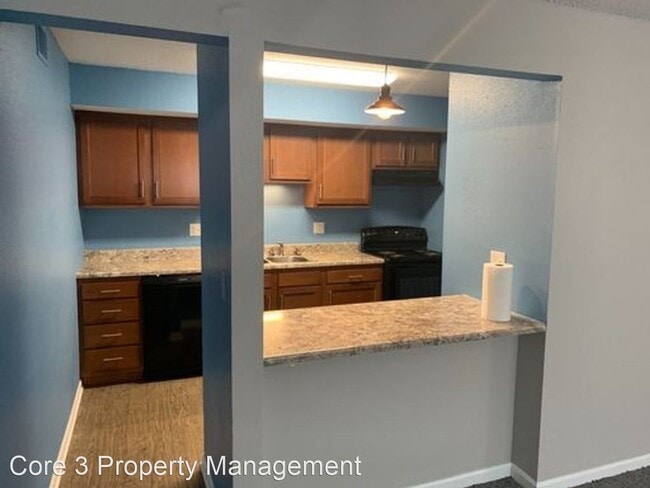 Building Photo - 2305 Cherry Hills Dr
