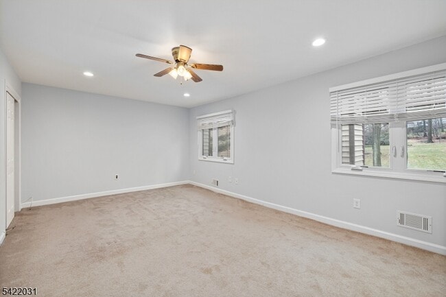 Building Photo - 33 Stockton Ct