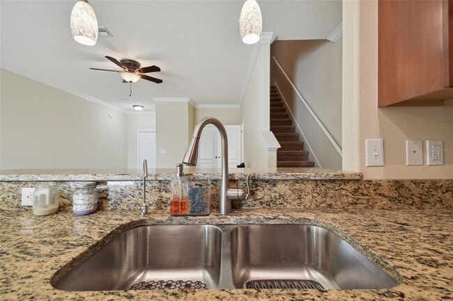 Building Photo - 11981 Greengate Dr