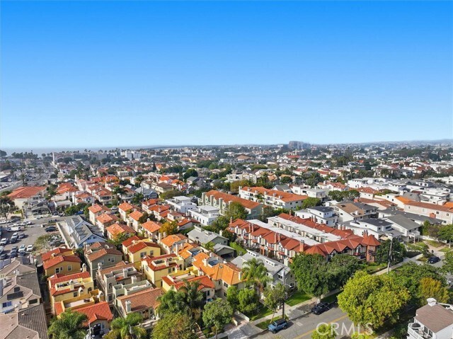 Building Photo - 233 S Irena Ave