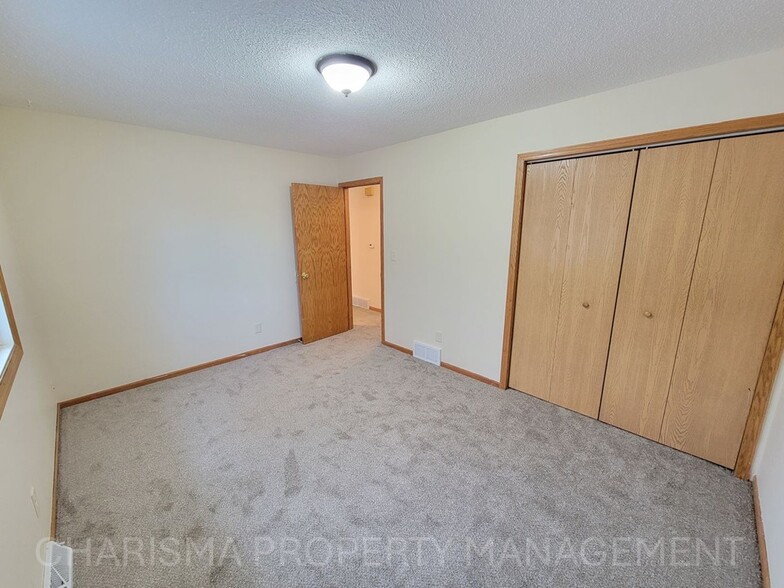 Building Photo - 4229 W Mesa Pass