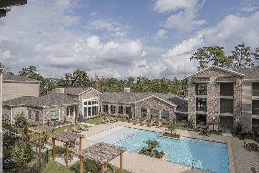 Building Photo - One Town Park