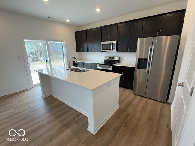 Building Photo - 3469 Seminole Dr