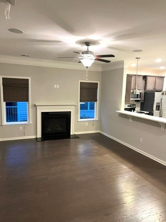 Building Photo - Coming Soon - Lovely 2 Bedroom 2.5 Bath Townhome in Goose Creek!