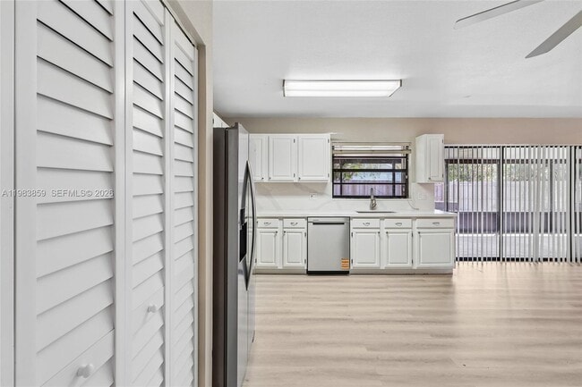 Building Photo - 1315 Egret Rd