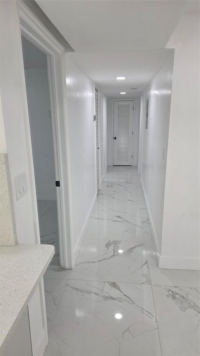 Building Photo - 5332 NW 18th St