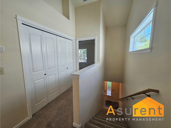Building Photo - Adorable Jacksonville Duplex Available Soon!