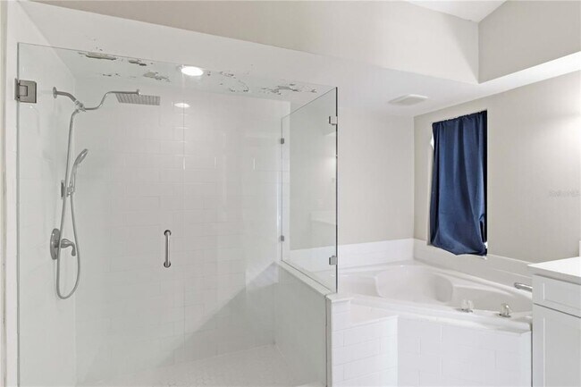 Building Photo - 2110 Laindale Pl