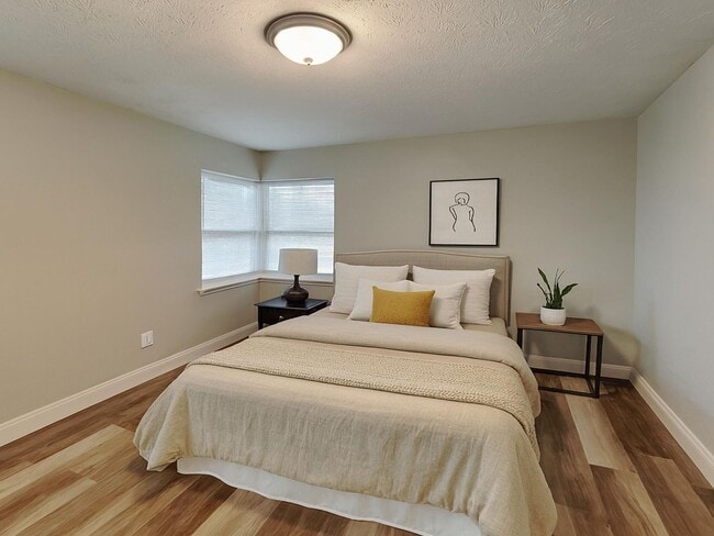 Building Photo - 3BR/1.5BA Home in Jacksonville FL w/ Spaci...