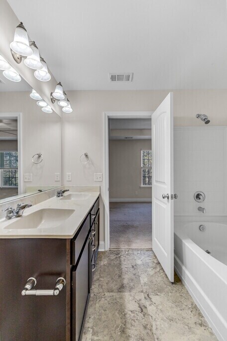 Building Photo - 505 Ferguson Ln