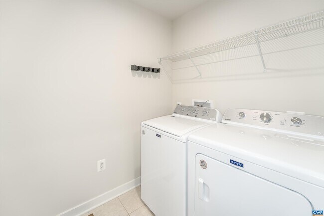 Building Photo - 93 Archer Dr