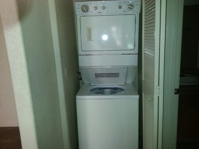 Building Photo - 3318 N Decatur Blvd