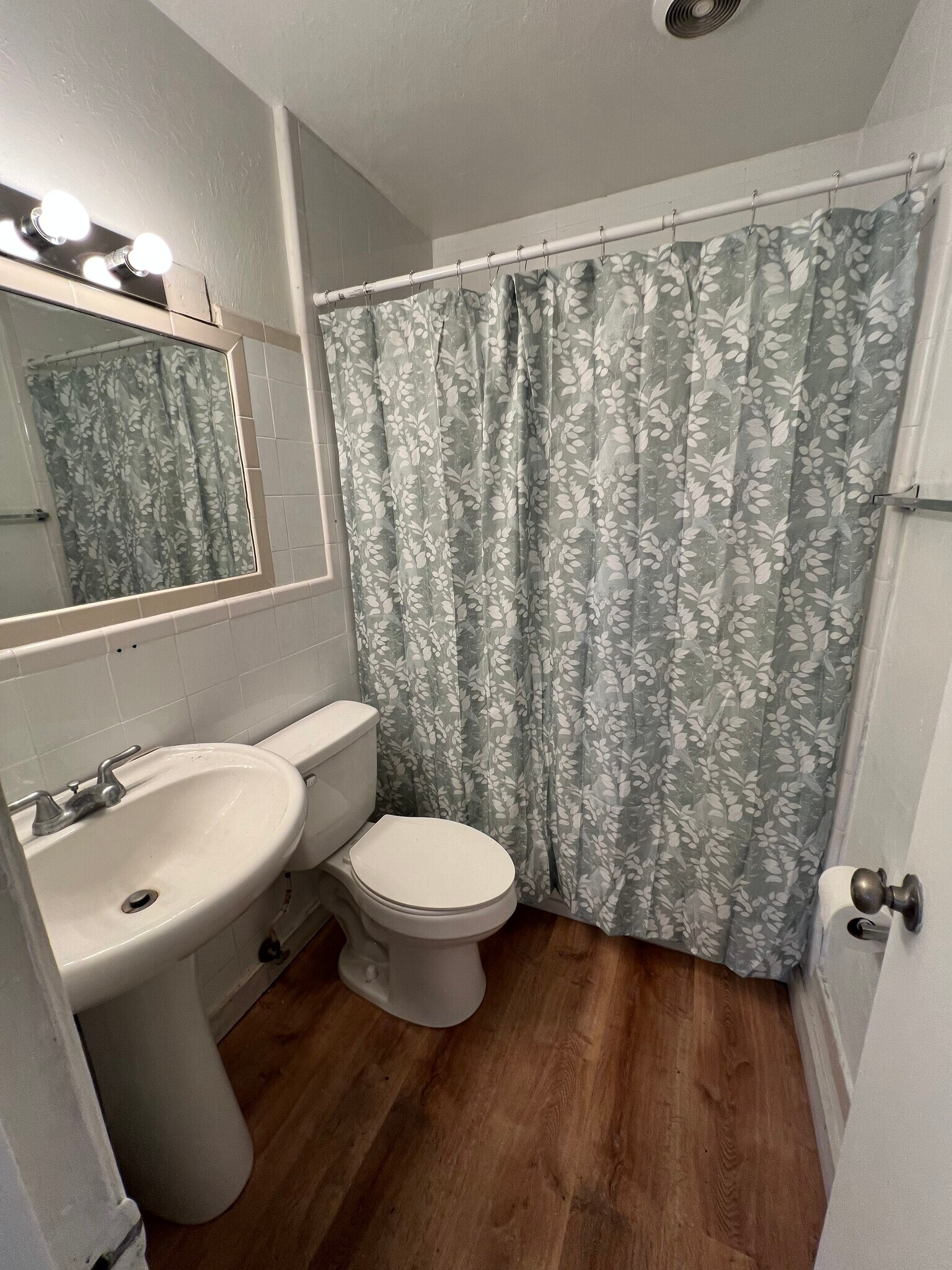 Building Photo - 4540 Boabadilla St
