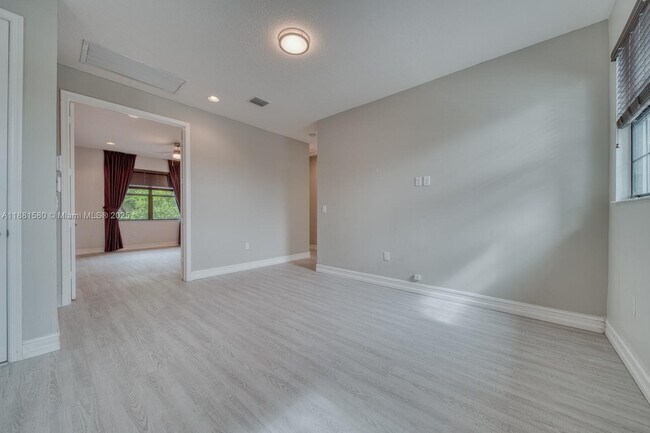 Building Photo - 13679 Moss Agate Ave
