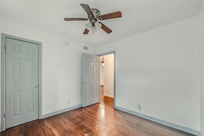 Building Photo - 4606 Nina Lee Ln