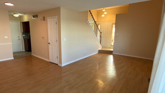 Building Photo - 8114 160th St