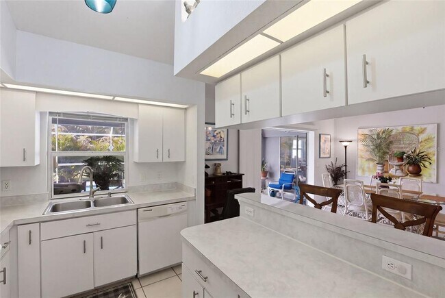 Building Photo - 3401 Moravia Ave