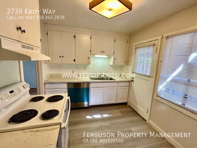 Primary Photo - Fantastic Tahoe Park Home With a Newly Rem...